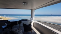  Vacation Hub International | Lagoon Beach Hotel Lobby