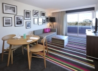  Vacation Hub International | Mercure Melbourne Spring Street Lobby