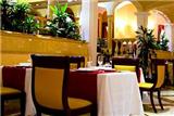  Vacation Hub International | Four Points Sheraton Milan Center Lobby