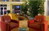  Vacation Hub International | The Winter Haven Hotel Lobby