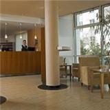  Vacation Hub International | Quality Hotel Berlin Tegel Lobby