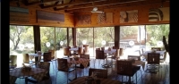  Vacation Hub International | Mountain Zebra Park Lobby
