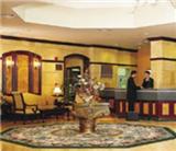  Vacation Hub International | The Days Inn Lobby