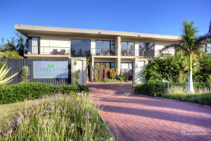  Vacation Hub International | Canelands Beach Club Lobby
