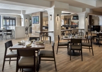  Vacation Hub International | Boston Marriott Peabody Lobby