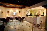  Vacation Hub International | Murillo Lobby