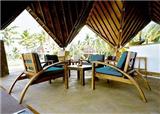  Vacation Hub International | New Emerald Cove Hotel Praslin Lobby