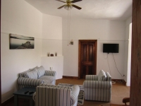  Vacation Hub International | The Granary Lobby