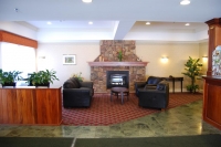  Vacation Hub International | Holiday Inn Express In South Burlington Lobby