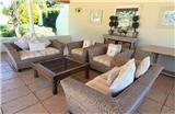  Vacation Hub International | Valley Lodge Lobby