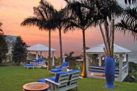  Vacation Hub International | Days At Sea Beach Lodge Lobby