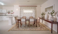  Vacation Hub International | Leaves Lodge & Spa Lobby