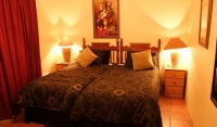  Vacation Hub International | Abbots Cove Bed & Breakfast Lobby