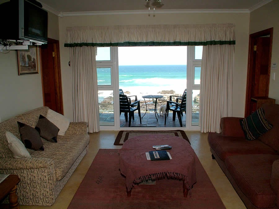  Vacation Hub International | Sea Notes - Seaweed Cottage Lobby