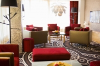  Vacation Hub International | Spar Garda Lobby