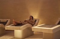  Vacation Hub International | The Kingsley Hotel Lobby