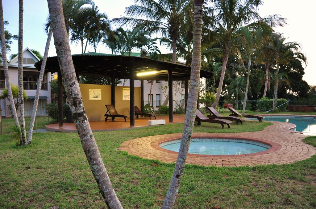  Vacation Hub International | The Bridge Apartments Lobby