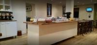  Vacation Hub International | Ashley London Hotel Lobby