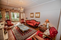  Vacation Hub International | Lavender Guest House Lobby