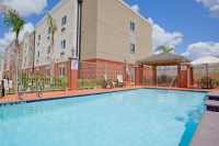  Vacation Hub International | CANDLEWOOD SUITES HOUSTON WILLOWBROOK Lobby