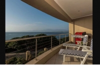  Vacation Hub International | Sunset View at Whale Cove Lobby