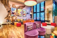  Vacation Hub International | Leonardo Royal Hotel Munich Lobby