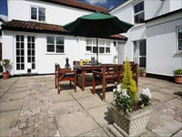  Vacation Hub International | St Edmundsbury B&B Lobby