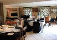  Vacation Hub International | Green Fig Guest House Lobby
