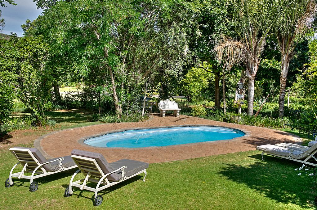  Vacation Hub International | Berluda Farmhouse and Cottages Lobby