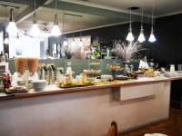  Vacation Hub International | Oceans Hotel Lobby