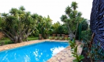  Vacation Hub International | Secret Garden Guesthouse Lobby
