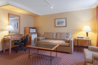  Vacation Hub International | Howard Johnson Hotel Vancouver Lobby
