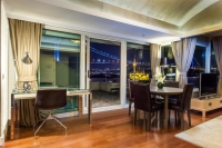  Vacation Hub International | Radisson BLu Bosphorus Hotel Lobby