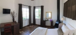  Vacation Hub International | Manor House Lobby