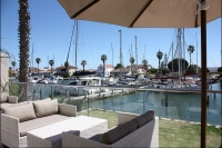  Vacation Hub International | Russels on the Port Lobby