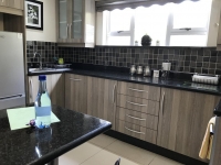  Vacation Hub International | Edenwood House Lobby