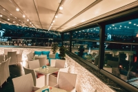  Vacation Hub International | River Side Hotel Lobby