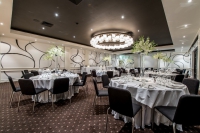 Vacation Hub International | Brighton Savoy Lobby