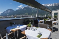  Vacation Hub International | Ramada Tivoli Innsbruck Hotel Lobby