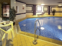  Vacation Hub International | Mercure Livingston Hotel Lobby