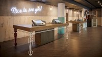  Vacation Hub International | Jurys Inn Manchester Lobby