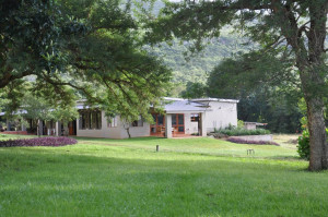  Vacation Hub International | Madi a Thavha Mountain Lodge Lobby