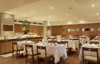  Vacation Hub International | Windsor Copa Lobby