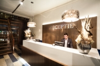  Vacation Hub International | West Side Inn Amsterdam Lobby