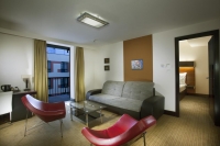  Vacation Hub International | Grand Majestic Plaza Lobby