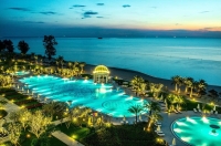  Vacation Hub International | Vinpearl Phu Quoc Resort Lobby