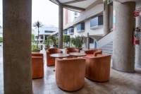 Vacation Hub International | Hotel Puente Real Lobby