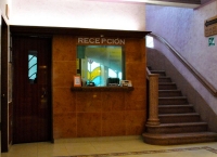  Vacation Hub International | Valencia Hotel Lobby