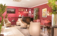  Vacation Hub International | Europe Hotel Paris Eiffel Lobby