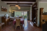  Vacation Hub International | Hillwatering Country House Lobby